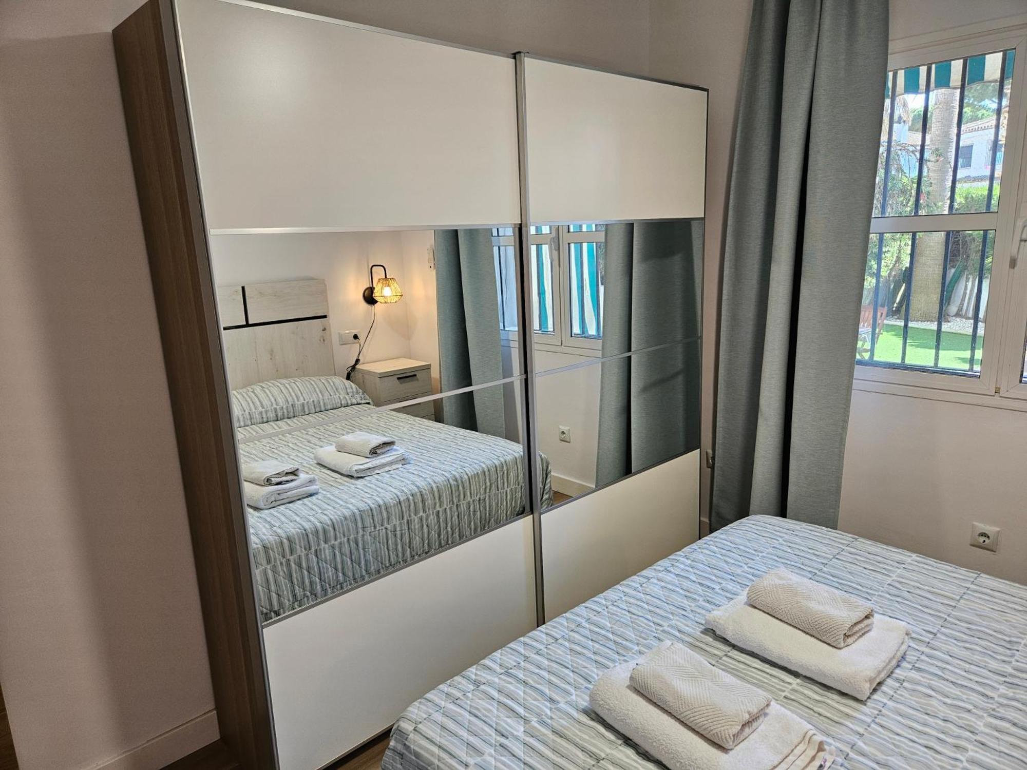 G&H Apartments - Playa Sancti Petri Chiclana de la Frontera Buitenkant foto